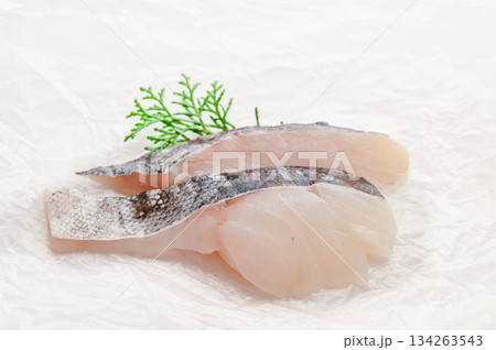 マダラの切り身　北海道産 134263543