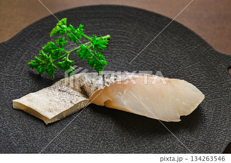 マダラの切り身　北海道産 134263546