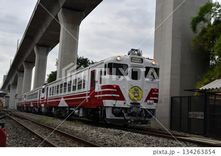 タイ国鉄　キハ40.48 134263854