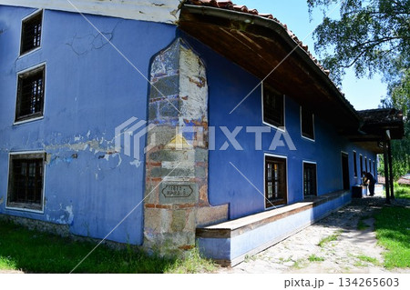 ブルガリア、コプリフシティツァ、ヨーロッパの美しい村30選、聖母マリア被昇天教会 134265603