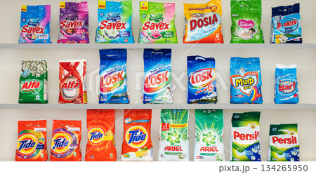 Yerevan Armenia 12.5.2025. A row of laundry detergent bags on a shelf Yerevan Armenia 12.5.2025. A row of laundry detergent bags on a shelf 134265950
