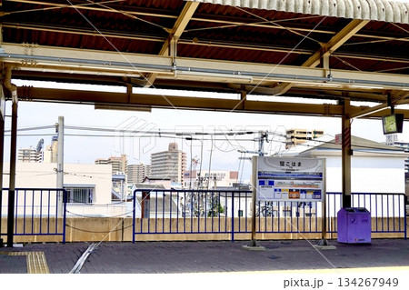 南海電車 南海本線 粉浜駅のホームの風景 大阪市住吉区 南海電車 南海本線 粉浜駅のホームの風景 大阪市住吉区 134267949