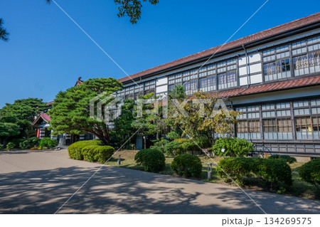 山口県萩市の藩校 明倫館 134269575