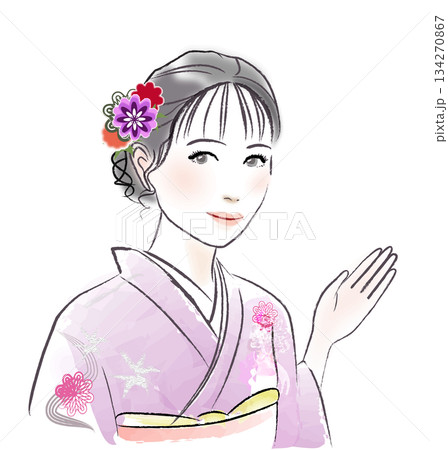 着物を着た女性が「こちらへ」と案内している 134270867