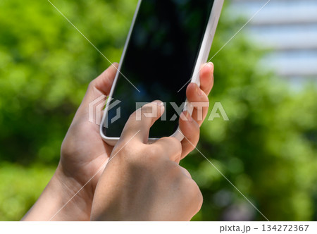 屋外 タッチ操作 134272367
