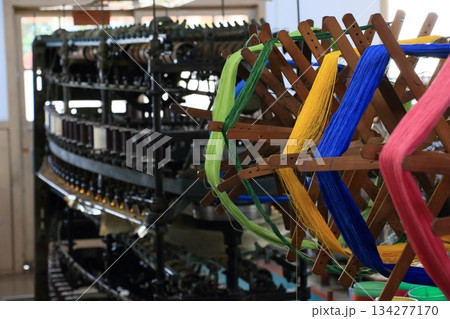 秩父銘仙館の撚糸機　 134277170