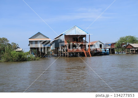 カンボジア トンレサップ湖 カンボジア トンレサップ湖 134277853
