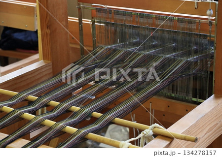 秩父銘仙館の機織り機　 134278157