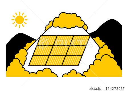 山林に建設されたメガソーラー（大規模太陽光発電所） 134278985