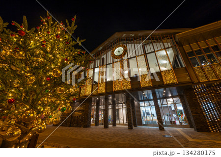 中軽井沢駅北口前のくつかけテラス イルミネーション 134280175