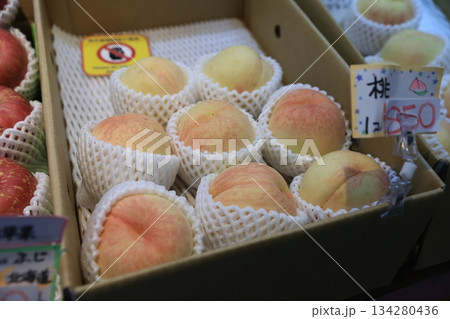 桃 桃 134280436
