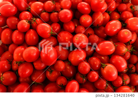 background of fresh juicy tomatoes background of fresh juicy tomatoes 134281640