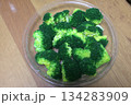 ゆでたブロッコリー 134283909