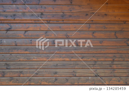ウッディな壁の木目模様テクスチャ 134285459