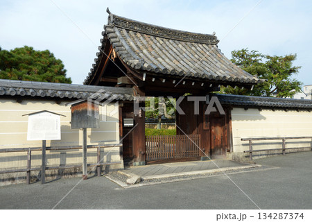 慈照院 山門 京都市上京区今出川通烏丸東入 慈照院 山門 京都市上京区今出川通烏丸東入 134287374
