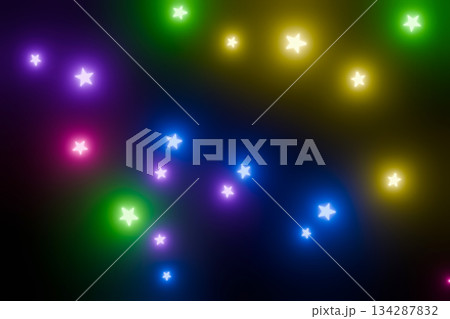 黒背景に光るたくさんのカラフルな星 134287832