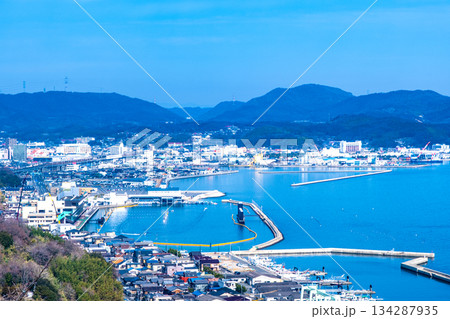 早春の鷲羽山から見た児島市街4　岡山県倉敷市 134287935