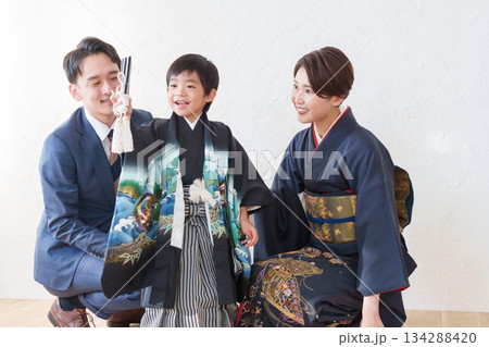 男の子の七五三 男の子の七五三 134288420