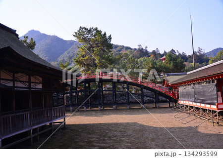 安芸の宮島・厳島神社 安芸の宮島・厳島神社 134293599