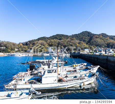 広島県福山市沖にある離島 134295594