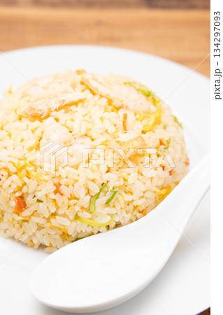 美味しいエビ蟹チャーハン 美味しいエビ蟹チャーハン 134297093