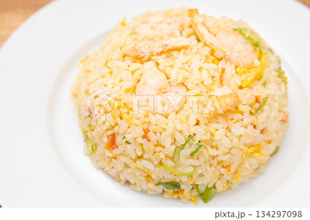 美味しいエビ蟹チャーハン 134297098