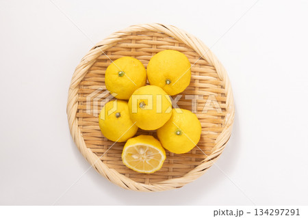 高知県産　ゆず 134297291