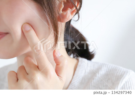 スキンケア アンチエイジングイメージ スキンケア アンチエイジングイメージ 134297340