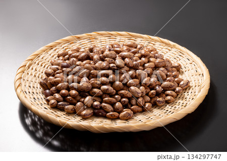 ［北海道産］うずら豆 134297747