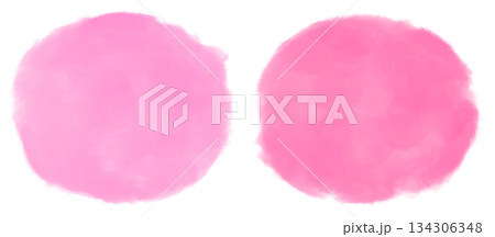 暖かいピンク色の水彩で描かれた円形のテクスチャ 暖かいピンク色の水彩で描かれた円形のテクスチャ 134306348