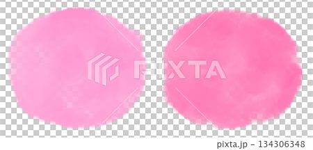 暖かいピンク色の水彩で描かれた円形のテクスチャ 暖かいピンク色の水彩で描かれた円形のテクスチャ 134306348