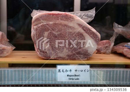 街角の風景　スケッチ写真 134309536