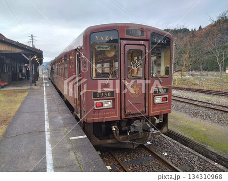 若桜鉄道WT3000形気動車！若桜駅にて 134310968
