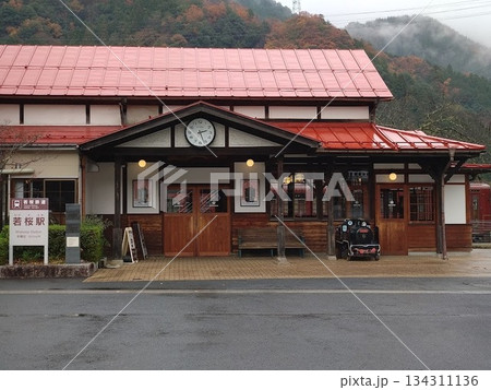 若桜鉄道 若桜駅の駅舎 若桜鉄道 若桜駅の駅舎 134311136