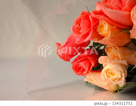 バラの花束 バラの花束 134311751