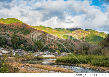 初冬の木津川風景　京都府笠置町 134311965