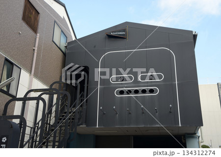 街角の風景　スケッチ写真 134312274