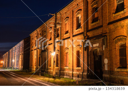 《京都府》舞鶴赤れんがパークの夜景 134318639