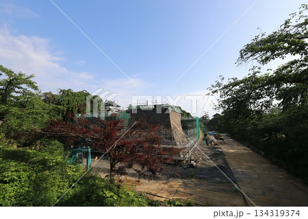 青森 弘前 弘前城 石垣工事中の天守台 青森 弘前 弘前城 石垣工事中の天守台 134319374