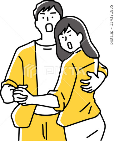 驚くカップル 134321935