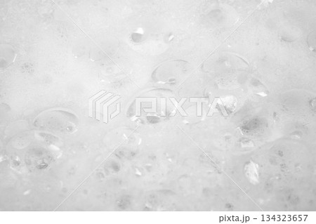 Abstract white soap foam bubbles texture background 134323657