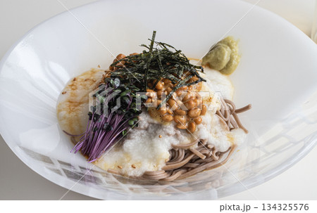 納豆とろろのネバネバぶっかけ蕎麦 納豆とろろのネバネバぶっかけ蕎麦 134325576