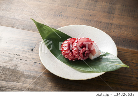 茹でたタコ 茹でたタコ 134326638