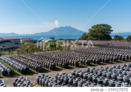 黒酢越しの桜島 黒酢越しの桜島 134327078