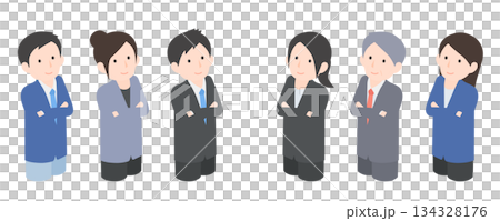 一對男女正在洽談生意，他們雙臂交叉抱在胸前，面帶微笑，抬頭看向鏡頭。 134328176