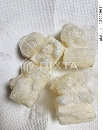 あげたての揚げ餅 あげたての揚げ餅 134329614