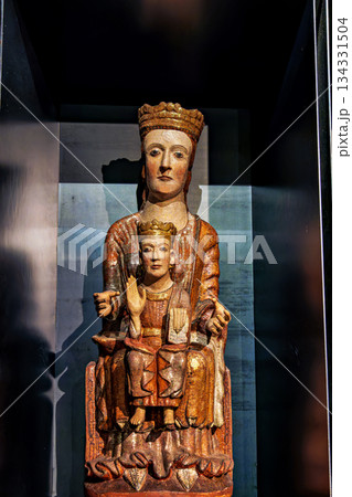 Interior of the Cathedral Saint Mary in Pamplona, Navarre, Spain 134331504
