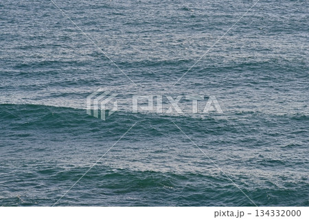 青い海 水面 一面 冬の海 12月 素材 【神奈川県 三浦市】 青い海 水面 一面 冬の海 12月 素材 【神奈川県 三浦市】 134332000
