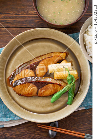 鰤（ブリ）の照り焼きの和定食 134332213