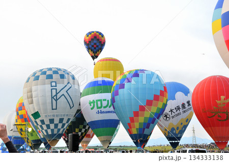 熱気球・バルーン 134333138